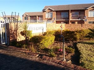 2 Bed Simplex in Arundo Estate