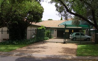 3 Bedroom House in Eldoraigne