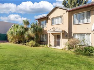 4 Bed House in Hazeldene