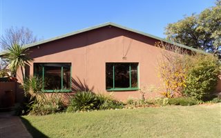 3 Bedroom House in Oberholzer