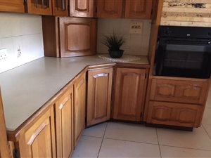 5 Bed House in Grantham Park