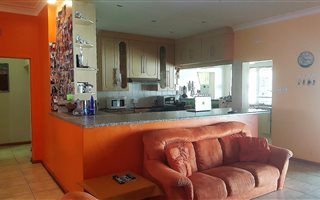 5 Bedroom House in Rhodesdene
