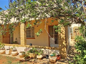 4 Bed House in New Park