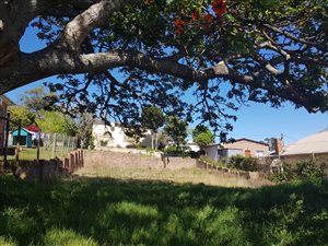774 m² Land available in Sunnyside