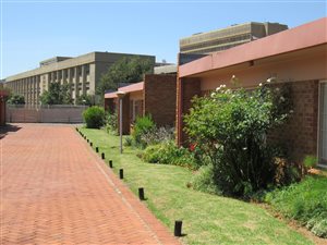 3 Bed Townhouse in Universitas