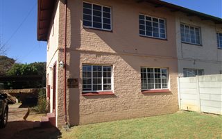 3 Bedroom House in Crown Gardens