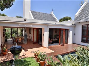 3 Bed House in Strathavon