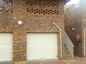 3 Bed Simplex in Doornpoort and surrounds