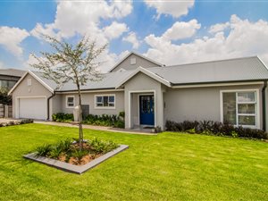 4 Bed House in Ebotse Estate