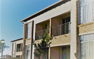 2 Bedroom Apartment in Laser Park