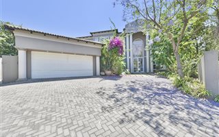 3 Bedroom House in Cedar Lakes