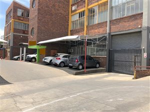 2200 m² Industrial space in Wynberg