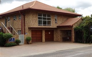 1 Bedroom House in Centurion Golf Estate