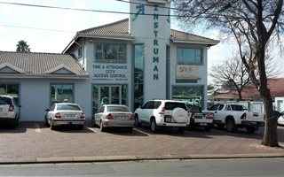 160 m² Commercial space in Witbank