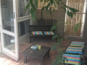 5 Bed House in Chrismar