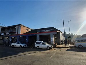 605 m² Retail Space in Berea