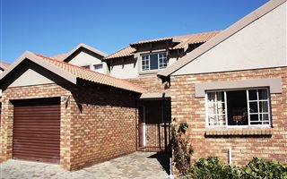 3 Bedroom House in Jansen Park
