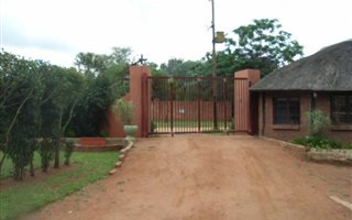 2 ha Smallholding in Mont Lorraine