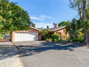 4 Bed House in Bellair