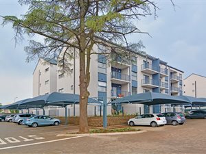 2 Bed Apartment in Clubview