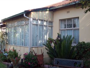 3 Bed House in Randfontein South