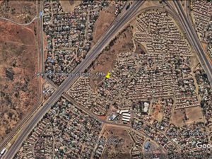 6 ha Land available in Pierre van Ryneveld