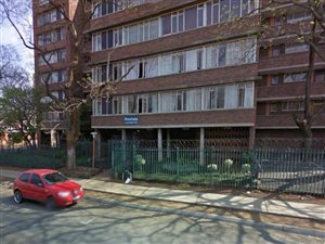 2.5 Bed Apartment in Arcadia