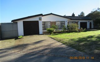 3 Bedroom House in Eikendal