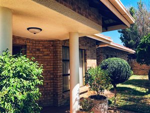 3 Bed House in Royldene