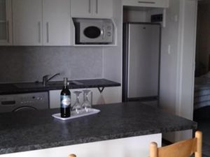 1 Bed Apartment in Heldervue