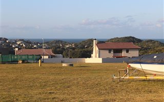 843 m² Land available in Glen Gariff