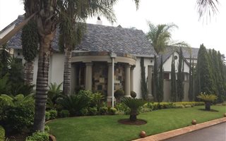 4 Bedroom House in Midfield Estate