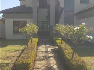 4 Bed House in Willow Acres