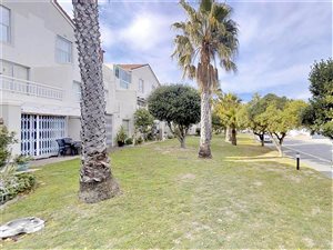 2 Bedroom Apartment in Harbour Island