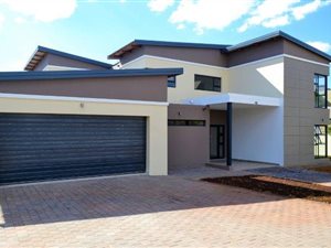 4 Bed House in Silverwoods Country Estate