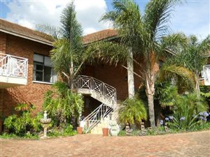 7 Bed House in Irene Glen Estate