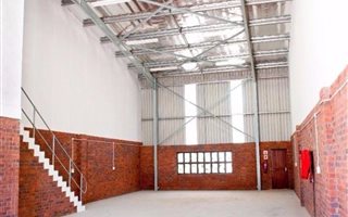 224 m² Commercial space in Waterfall