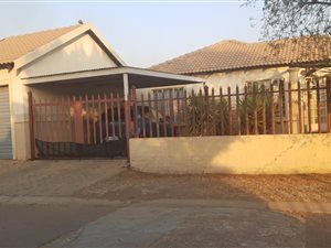 3 Bed House in Masada