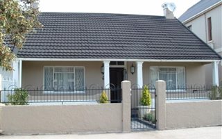 2 Bedroom House in Richmond Hill