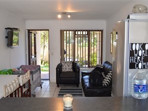 2 Bed Apartment in Seaside Longships