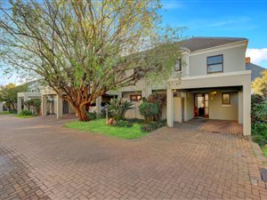 3 Bed Apartment in Greenside