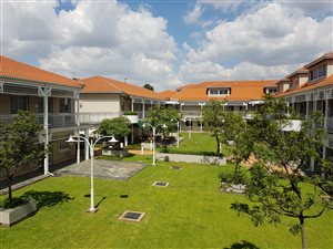 193 m² Office Space in Woodmead