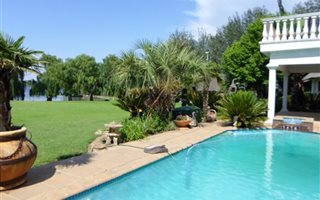 2929 m² Farm in Ardenwold