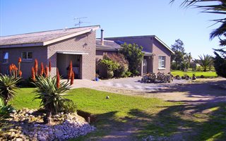 5 ha Farm in Vredenburg