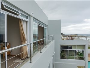 7 Bed House in Glen Gariff