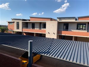 2 Bed Apartment in Menlo Park