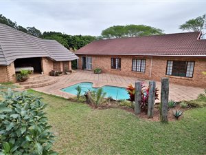 4 Bed House in Meerensee