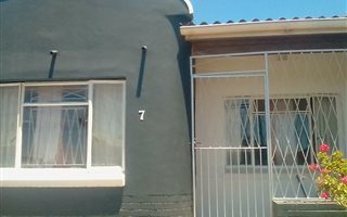 5 Bedroom House in Bothasrus