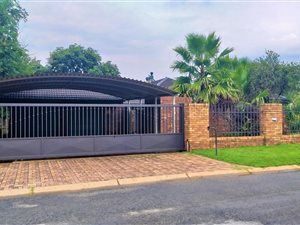3 Bed House in Baillie Park