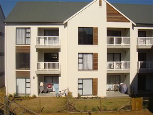 2 Bedroom Apartment in Emberton Estate